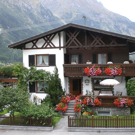Ferienwohnung Familie Hoefler Längenfeld Exterior foto